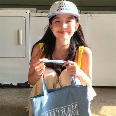 台风圈里的女人